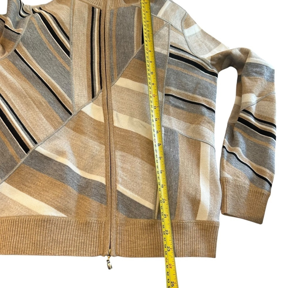 St John Wool Double Zip Graphic Cardigan - Picture 7 of 10
